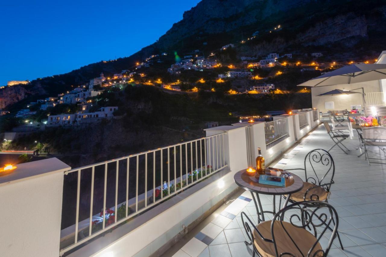 Residence Buonocore Amalfi Exterior photo